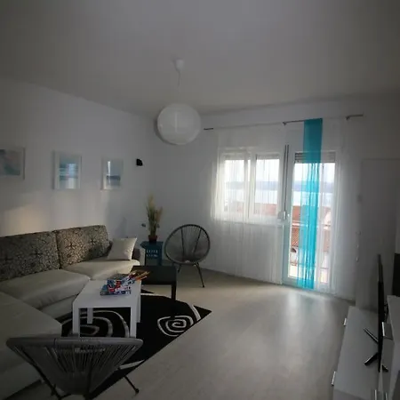 Apartment Dream P-leace *